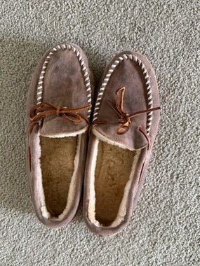 Minnetonka Moccasin Slippers